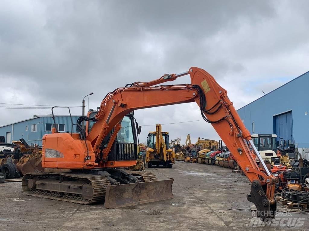Doosan DX 140 LCR Pásová rýpadla
