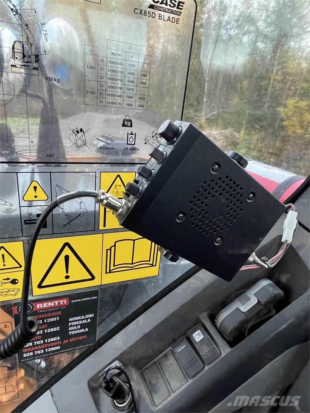 CASE CX85D SR Midi rýpadla 7t - 12t