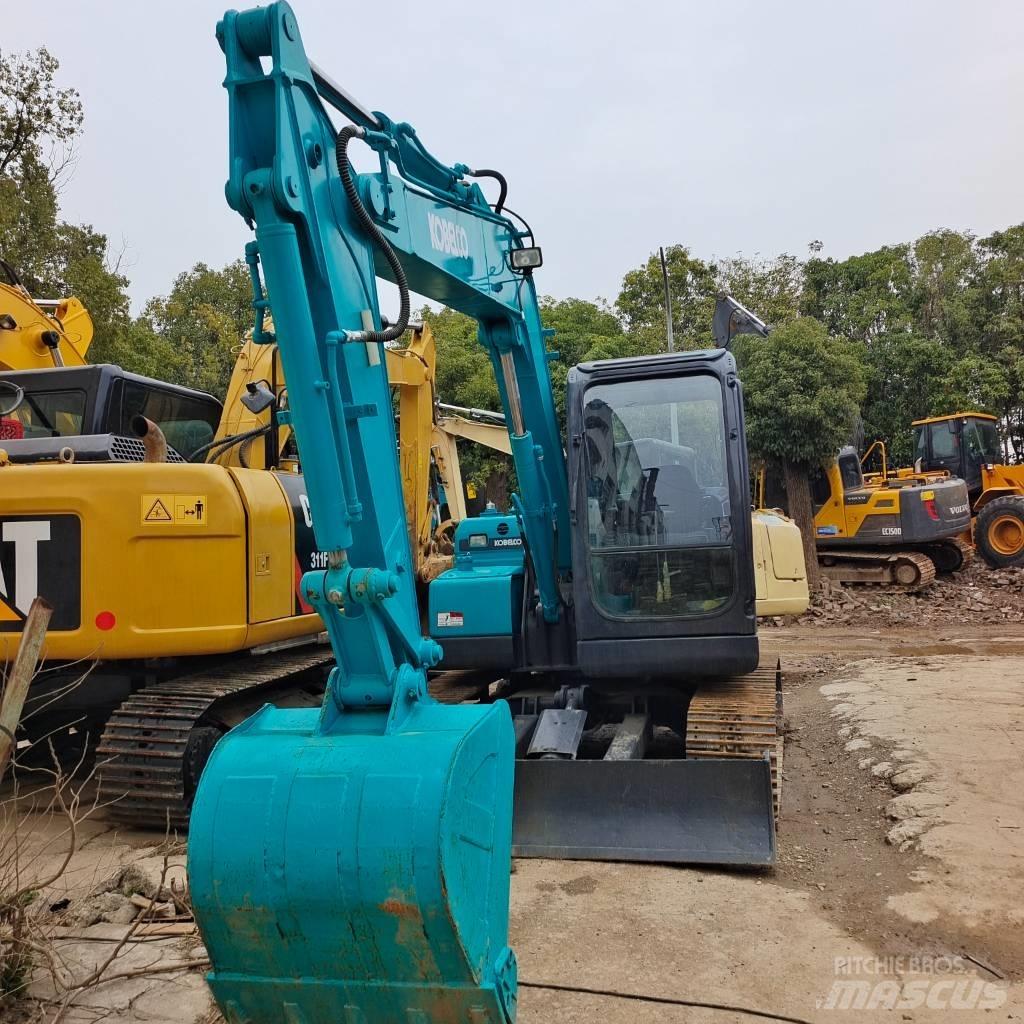 Kobelco SK 75 Midi rýpadla 7t - 12t