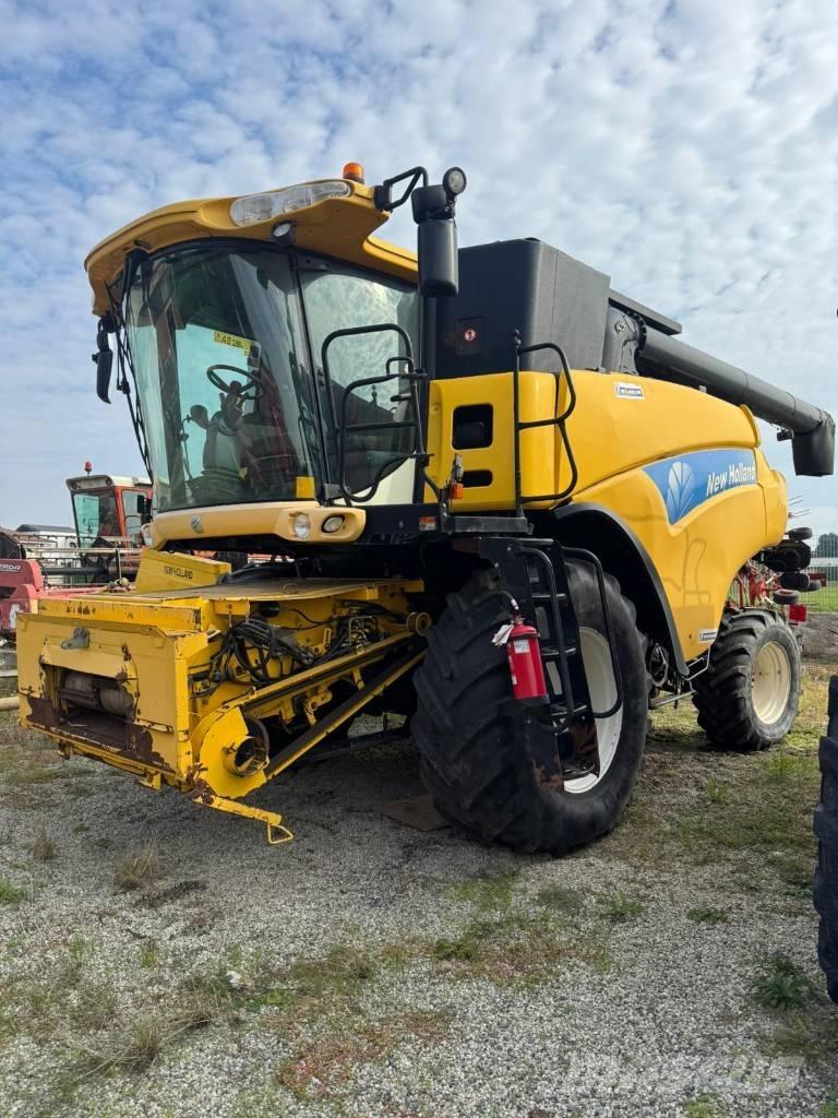 New Holland CR 960 Sklízecí mlátičky