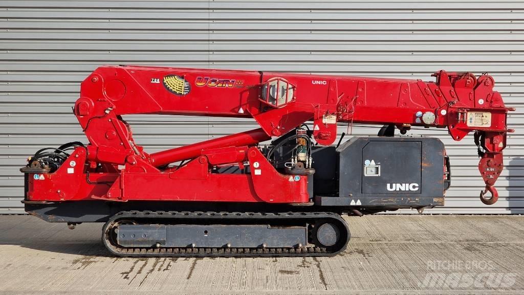 Unic URW 706 Minijeřáby