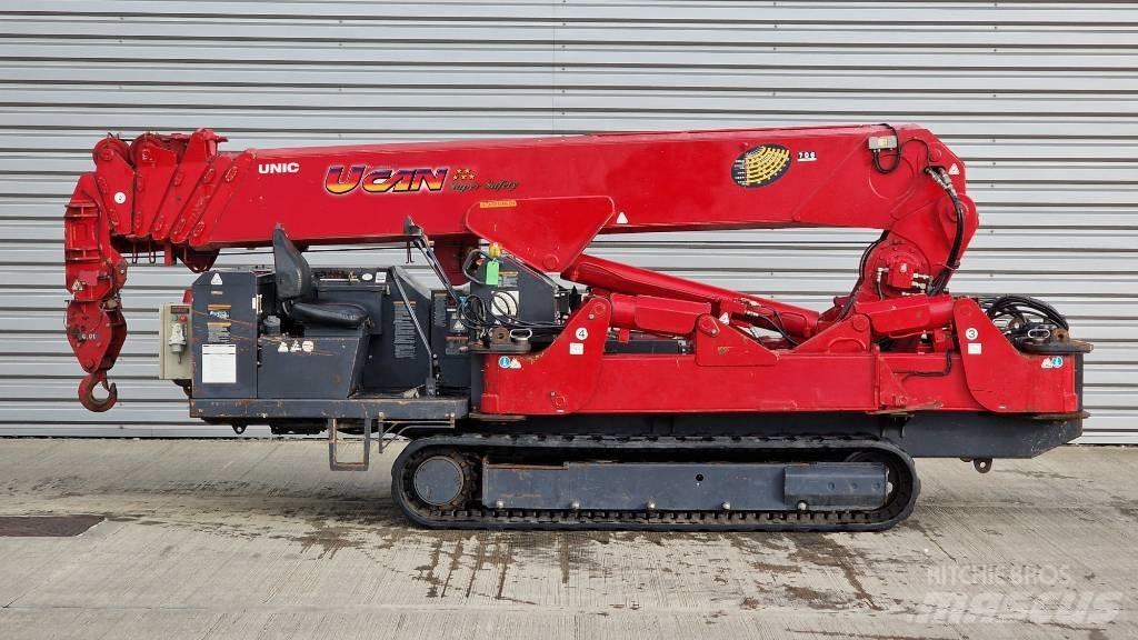 Unic URW 706 Minijeřáby