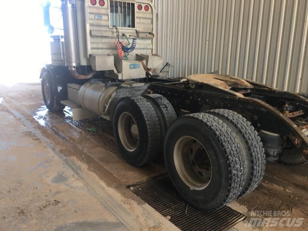 Peterbilt 378 Svařovací traktor