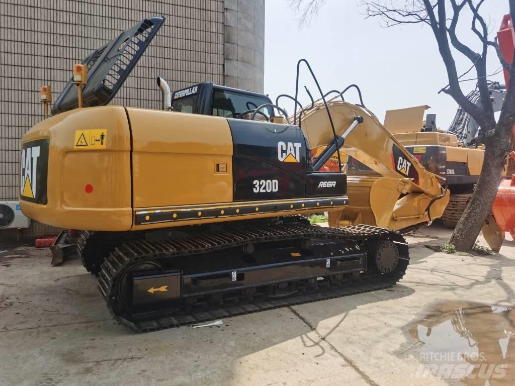 CAT 320 D Pásová rýpadla