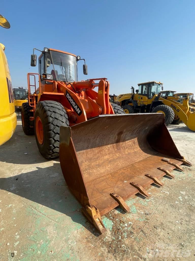 Doosan DL 505 Kolové nakladače