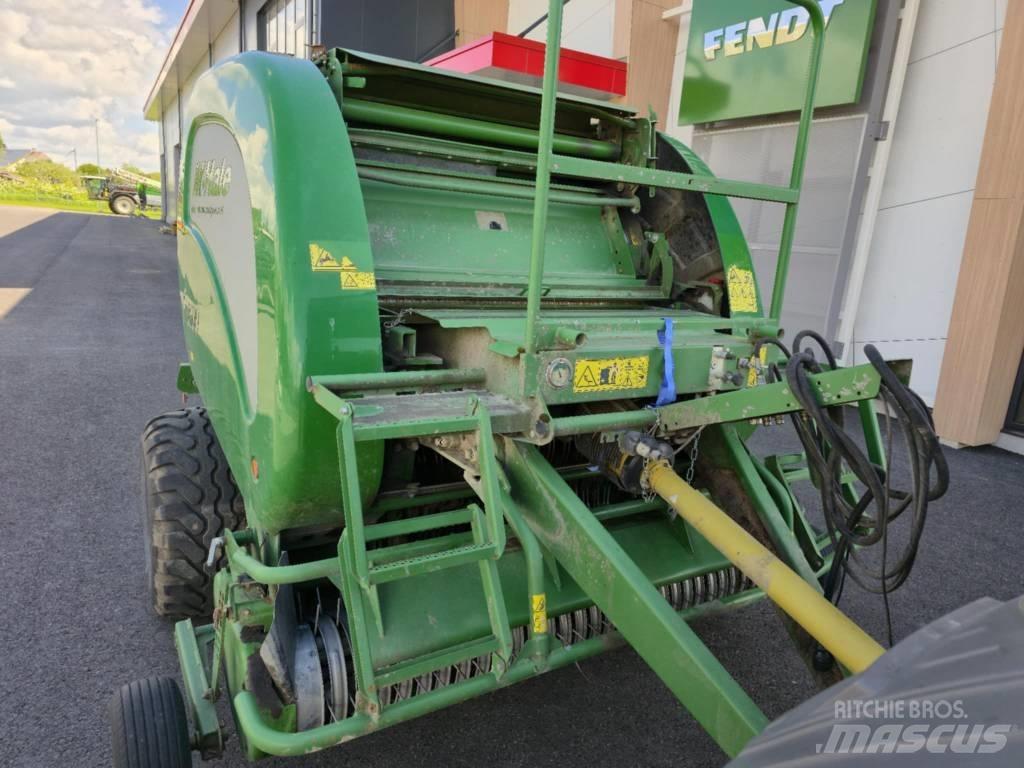 McHale F 5500 Lis na válcové balíky
