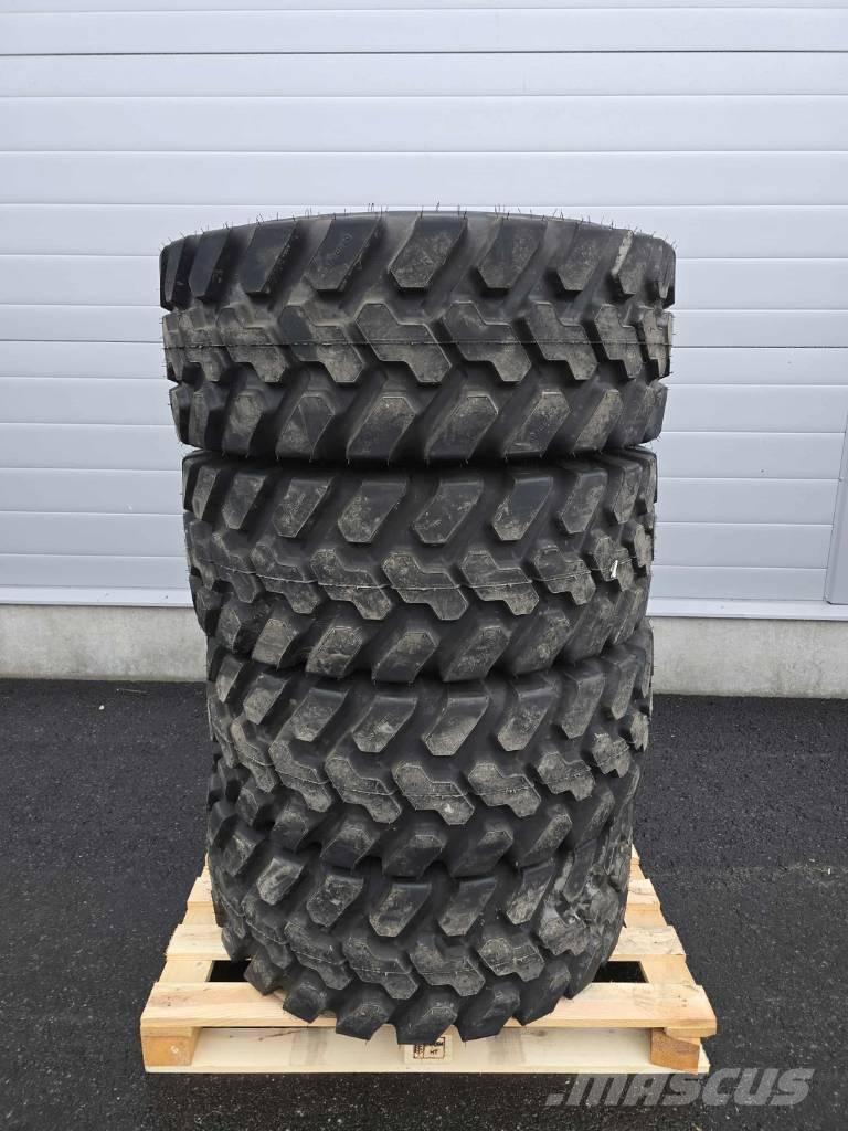 Firestone Duraforce Pneumatiky, kola a ráfky