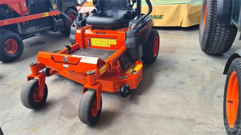 Kubota Z1-421 Sekačky greenů