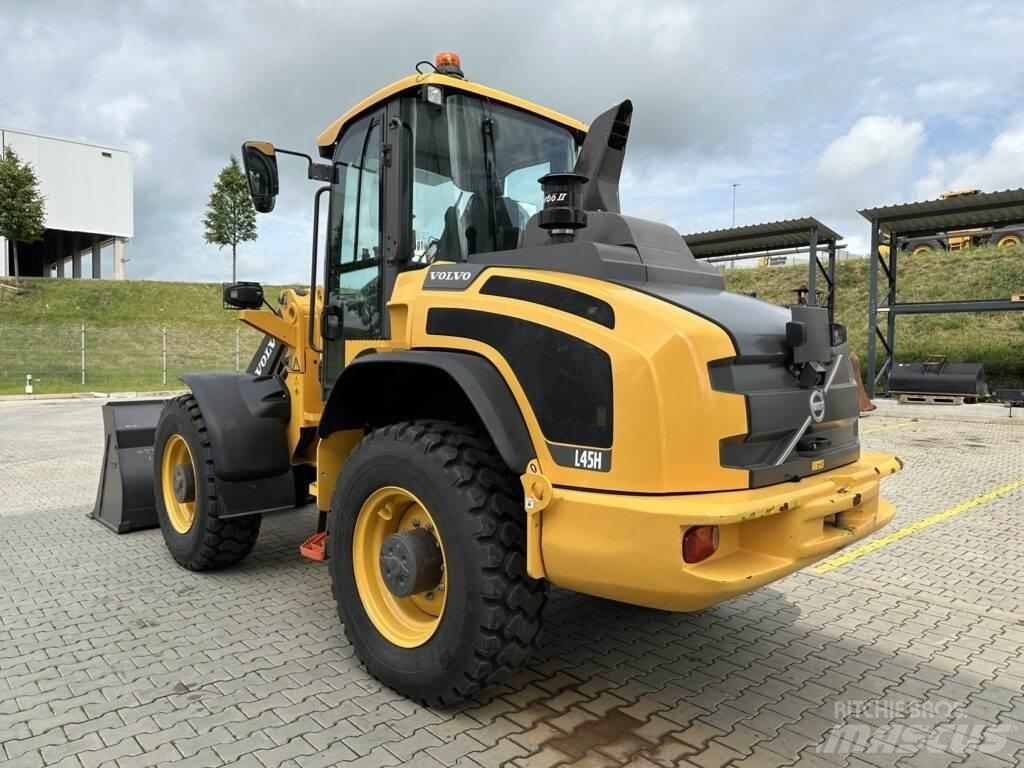 Volvo L45HS Kolové nakladače