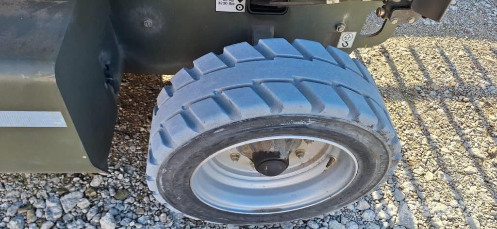 JLG M 3369 Nůžková zvedací plošina