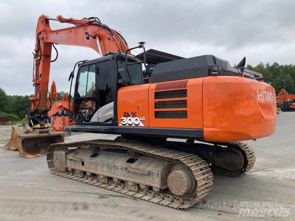 Hitachi ZX 300 LC-6 Pásová rýpadla