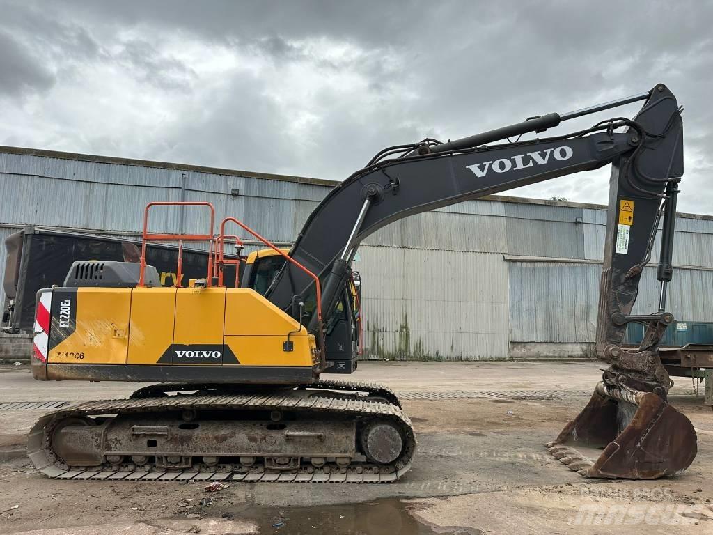 Volvo EC 220 E L Pásová rýpadla
