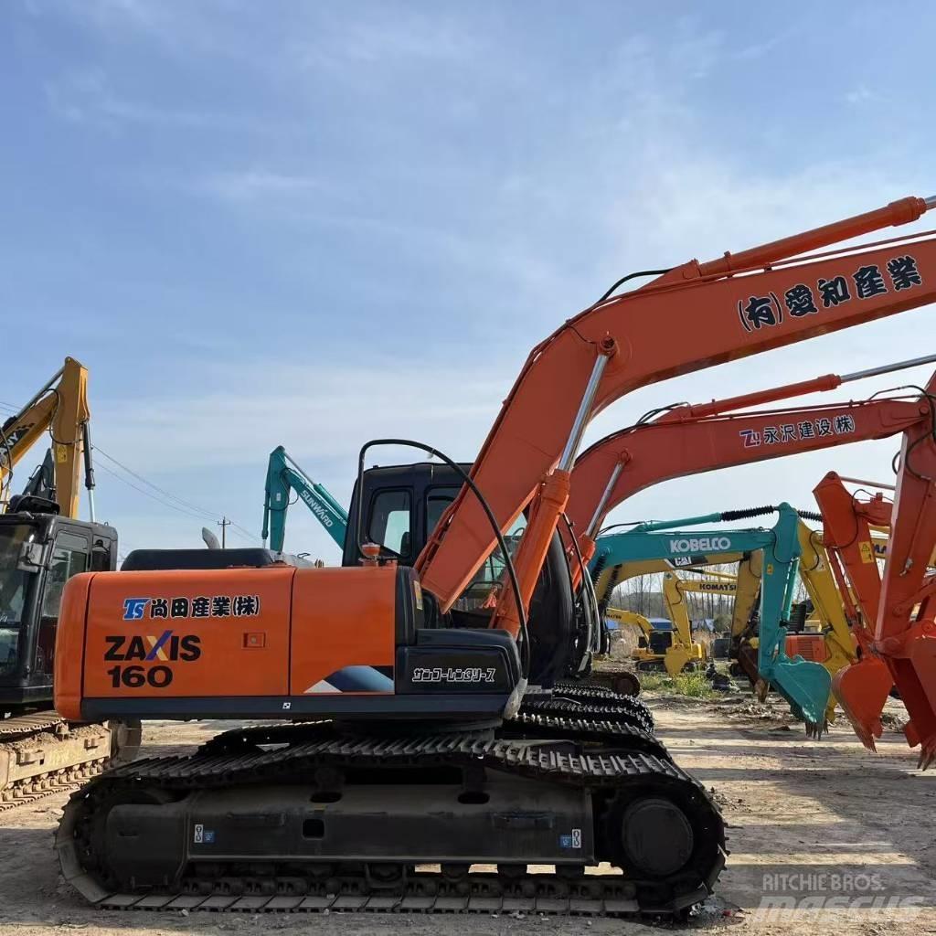 Hitachi ZX 160 Midi rýpadla 7t - 12t