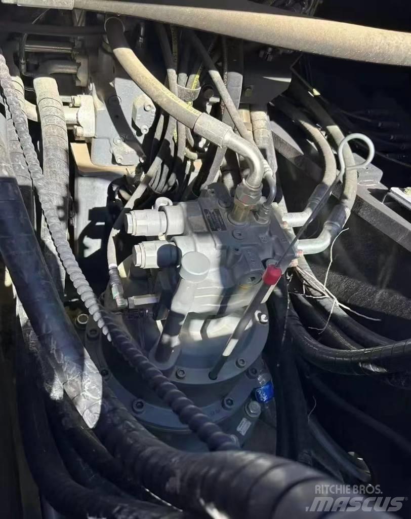 Hitachi 250 Pásová rýpadla