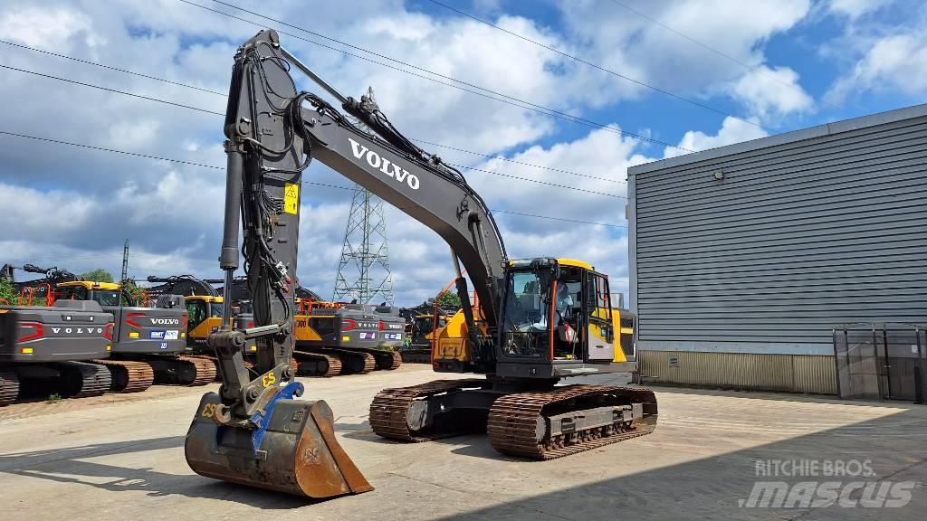Volvo EC220E Pásová rýpadla