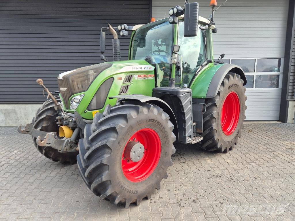 Fendt 718 Traktory