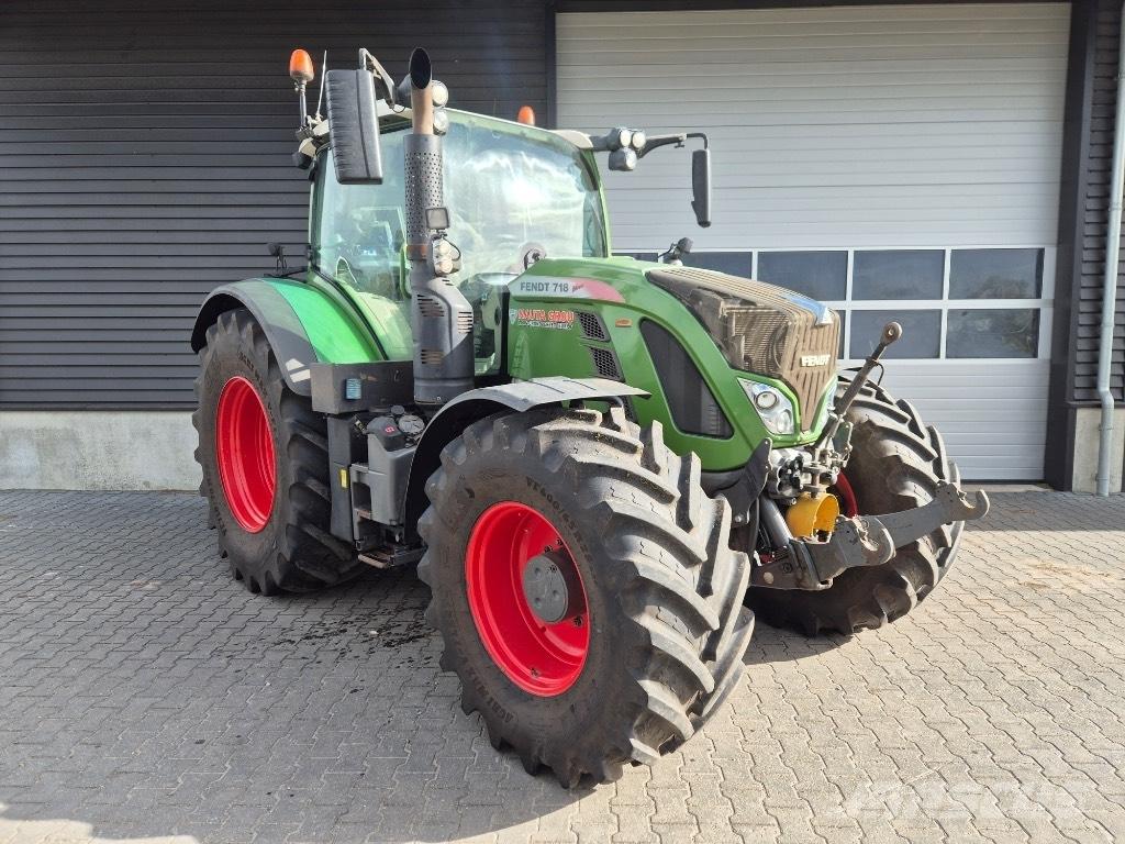 Fendt 718 Traktory