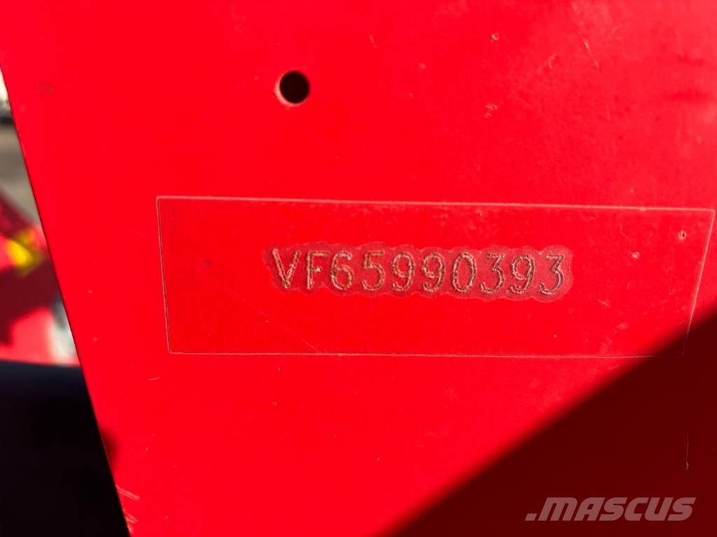Kverneland 97150C Obraceče a shrabovače sena