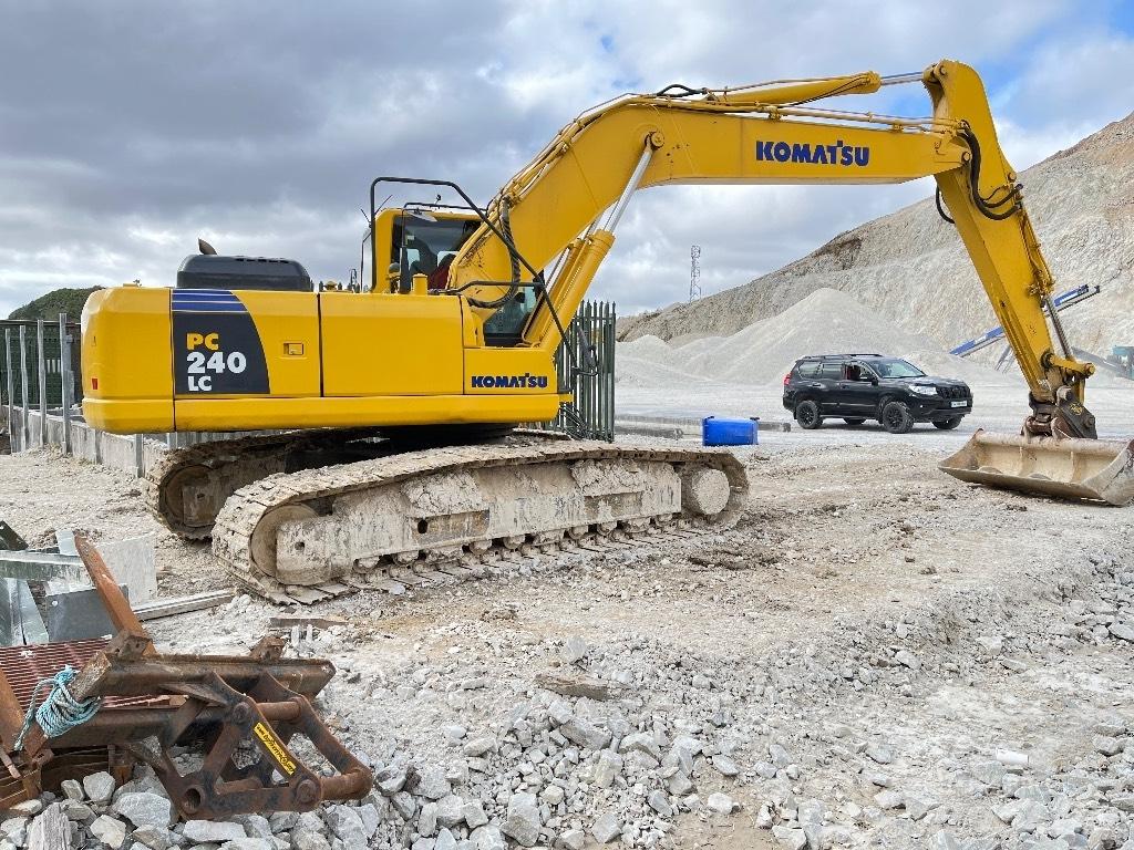 Komatsu PC 240 Pásová rýpadla