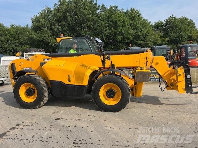 JCB 540-140 Teleskopické manipulátory