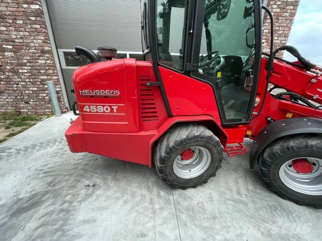 Schäffer 4580T Teleskopické kolové nakladače