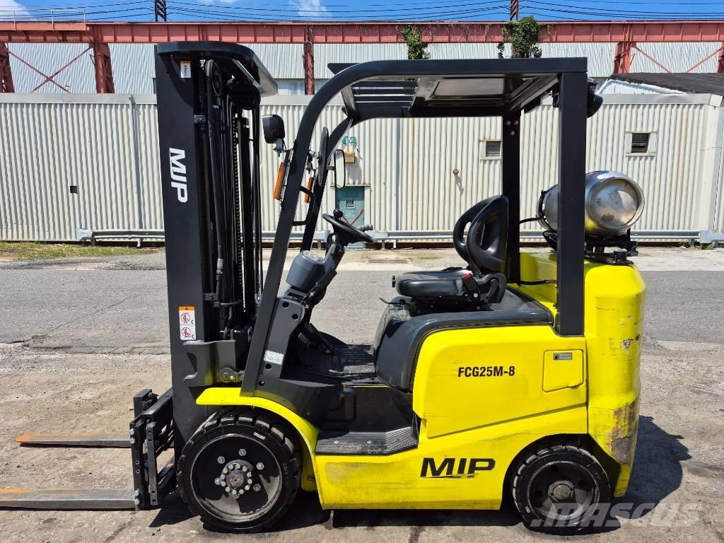 MJP FGC25M-8 Další