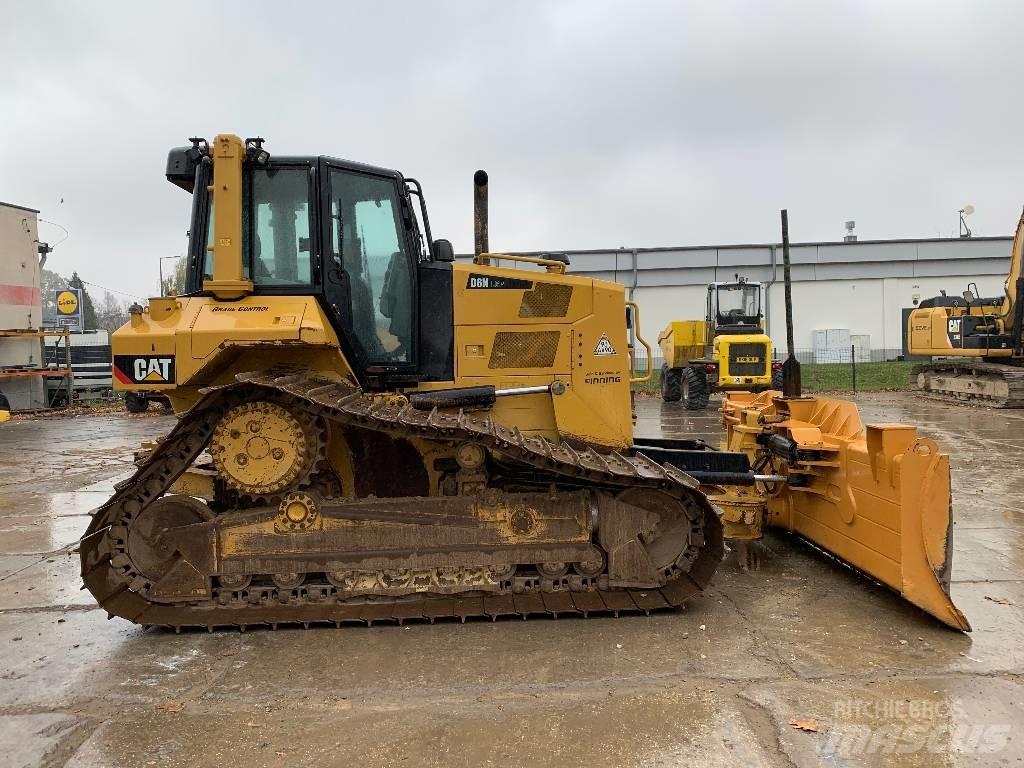 CAT D 6 N LGP Pásové dozery