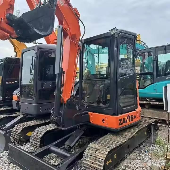 Hitachi ZX 55 Pásová rýpadla