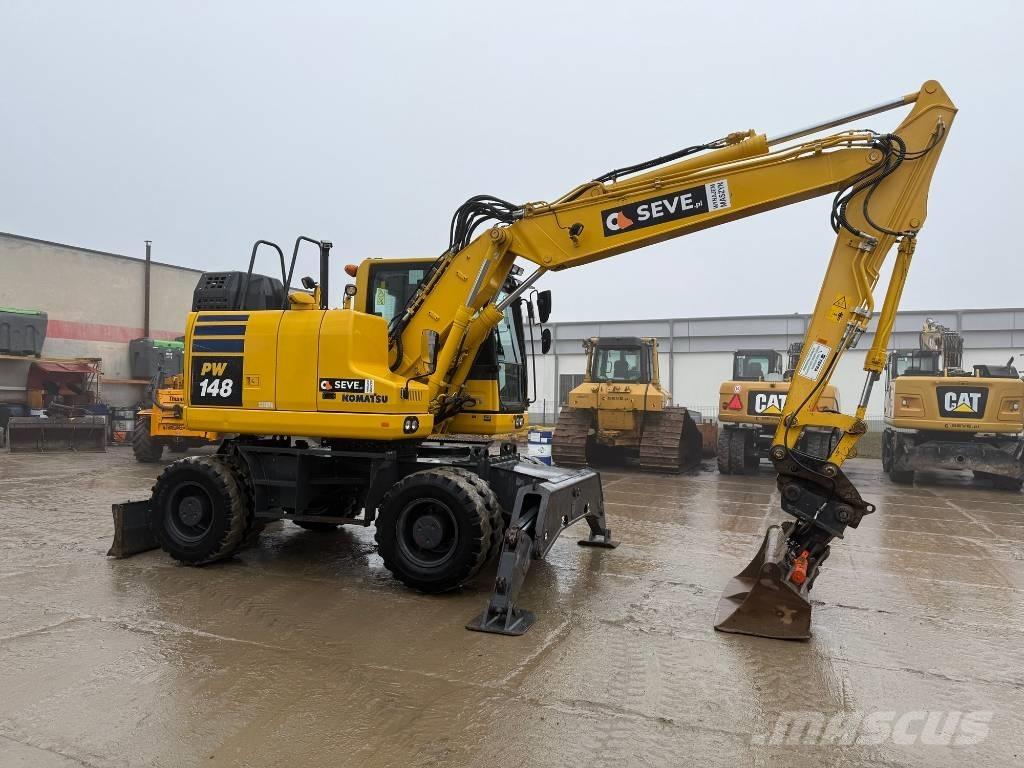 Komatsu PW 148-11 Kolová rýpadla