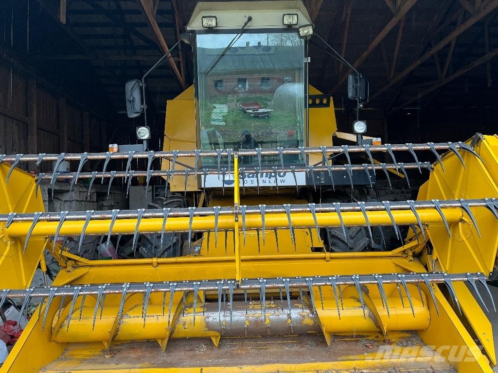 Sampo-Rosenlew 2050 Sklízecí mlátičky