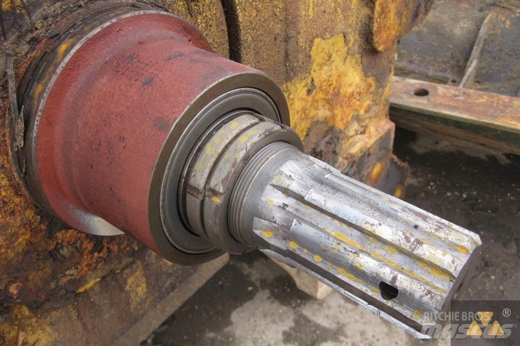 CAT D8K winch Ostatní komponenty