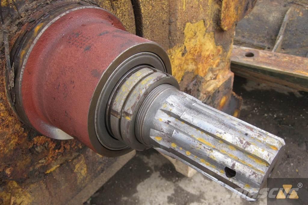 CAT D8K winch Ostatní komponenty