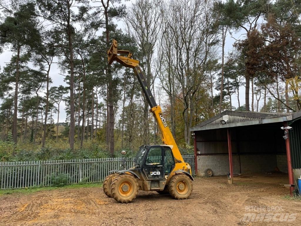 JCB 541-70 Teleskopické nakladače pro zemědělství