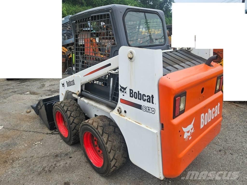 Bobcat S 130 Smykem řízené nakladače