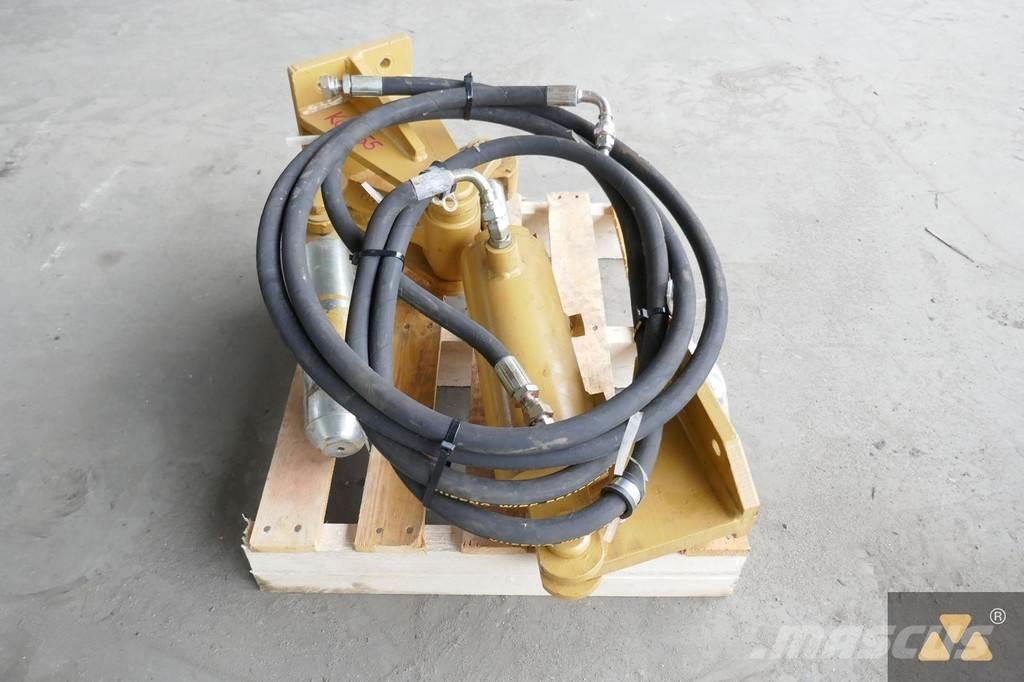 CAT D8T Pin puller Ostatní komponenty