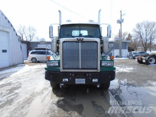 Western Star 4900 SF Tahače