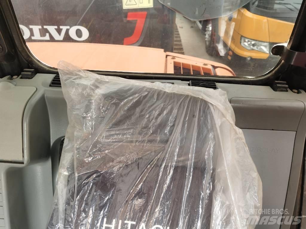Hitachi ZX 70 Pásová rýpadla
