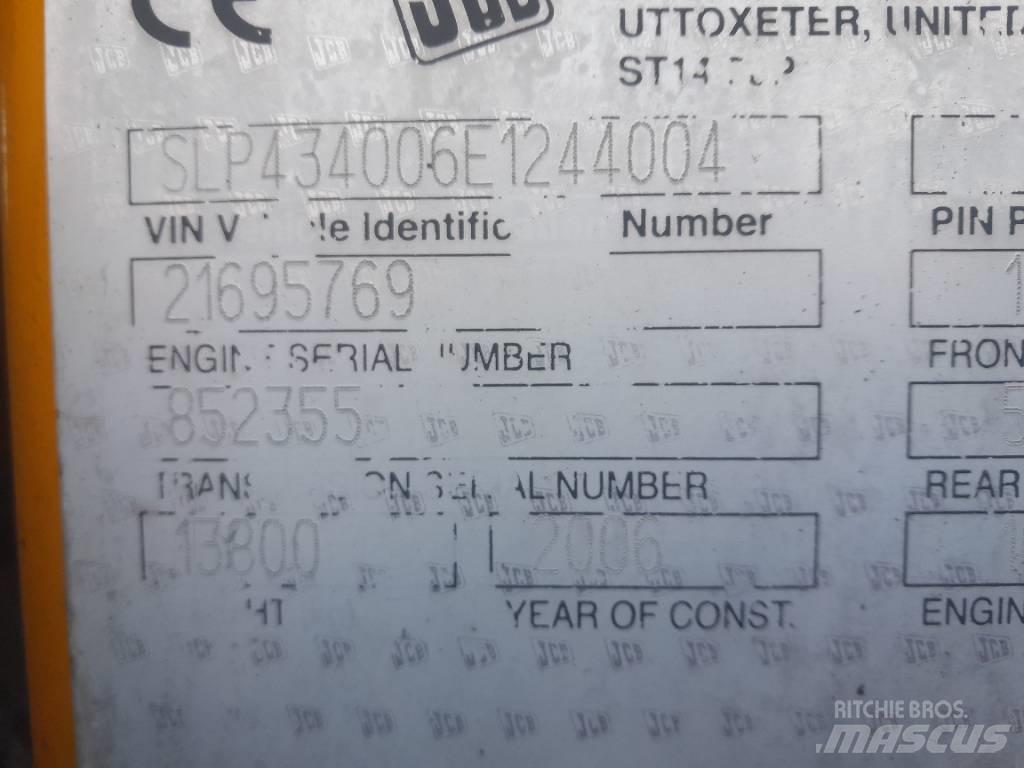 JCB 434S Kolové nakladače