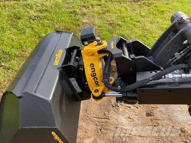 Eurocomach 22 SR Mini rýpadla < 7t