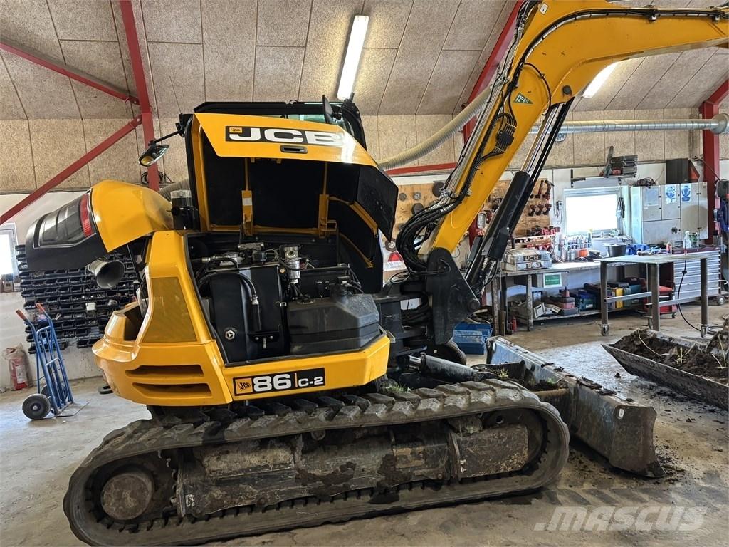 JCB 86 C-2 Midi rýpadla 7t - 12t