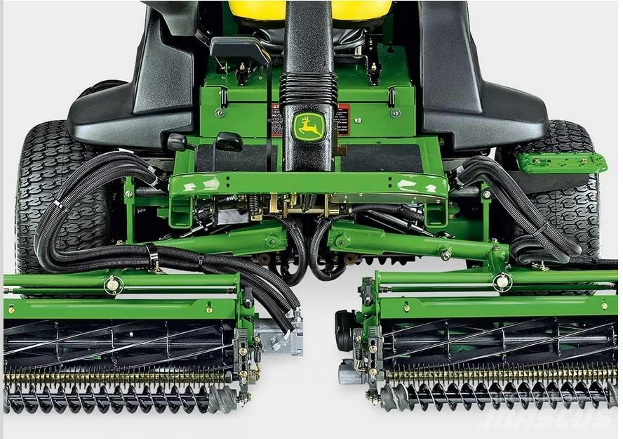 John Deere 2500 A Sekačky greenů