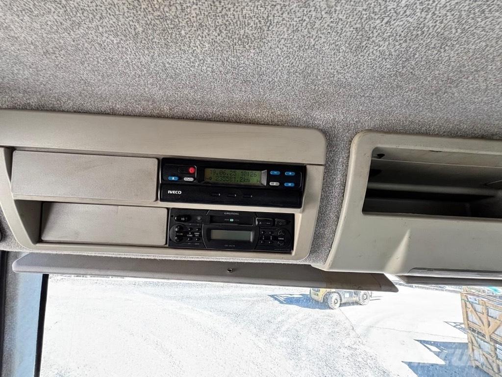 Iveco 180E 28 Sklápěče