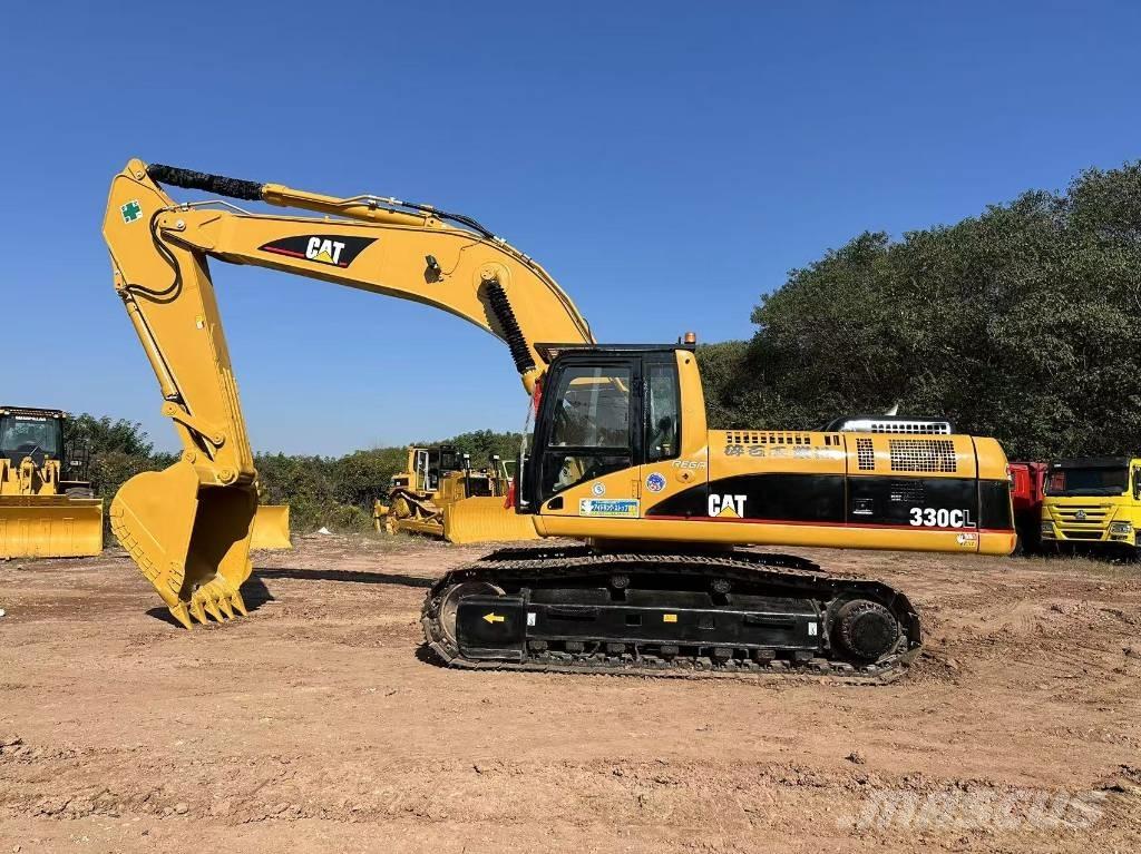 CAT 330 CL Pásová rýpadla