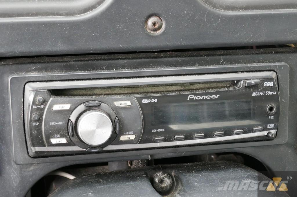 CAT 966H Kolové nakladače