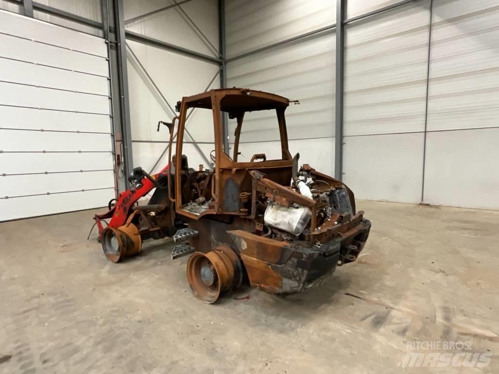 JCB loader Kolové nakladače
