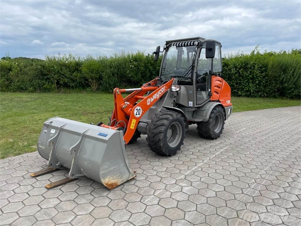 Atlas AR380 Kolové nakladače