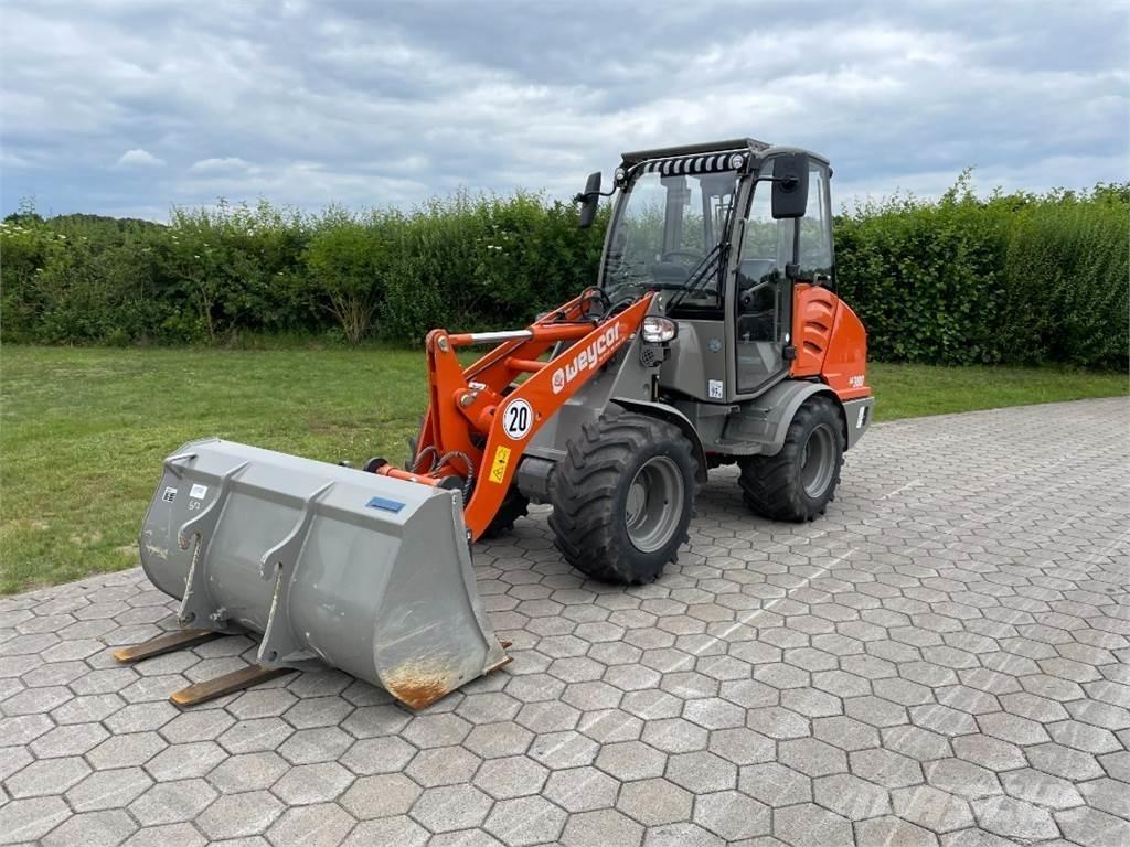 Atlas AR380 Kolové nakladače