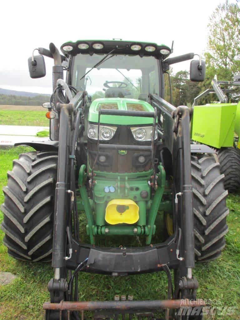 John Deere 6125 R Traktory