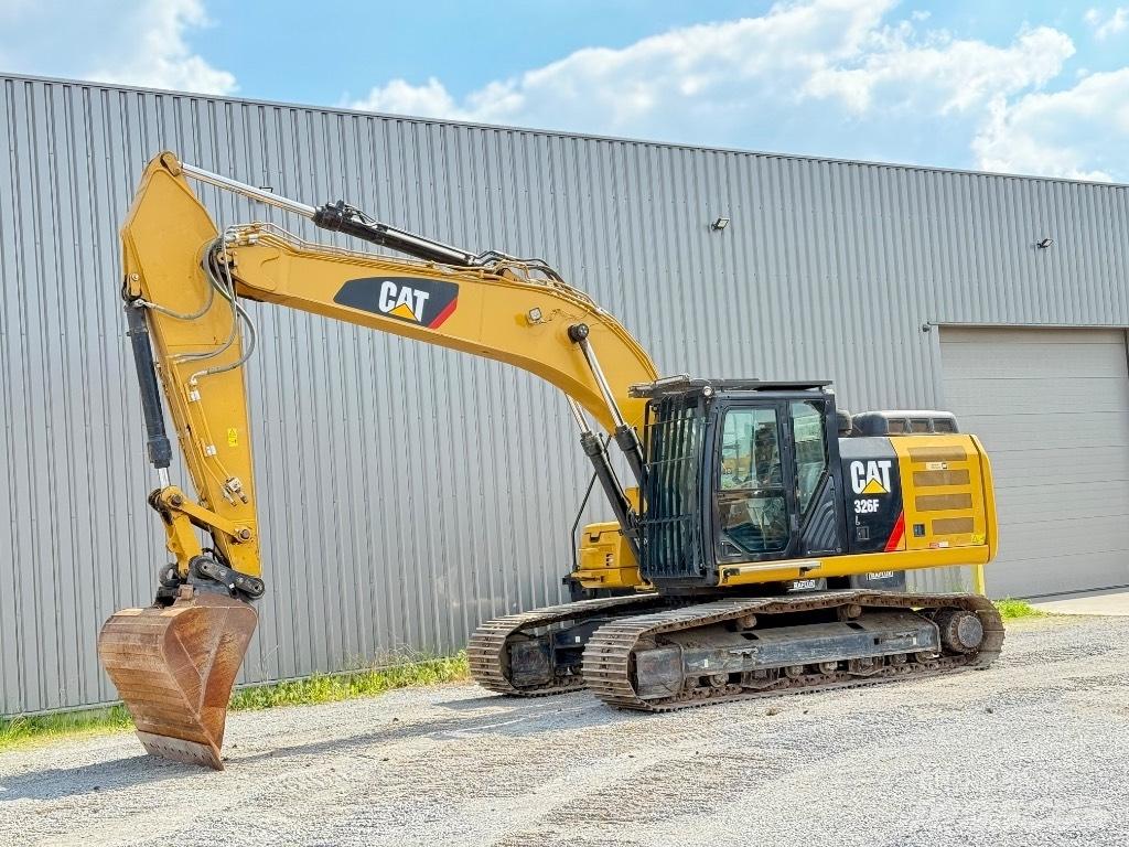 CAT 326 F L Pásová rýpadla