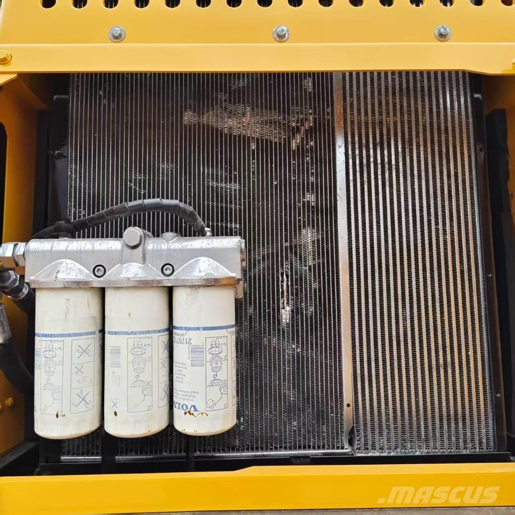 Volvo EC 380 Pásová rýpadla